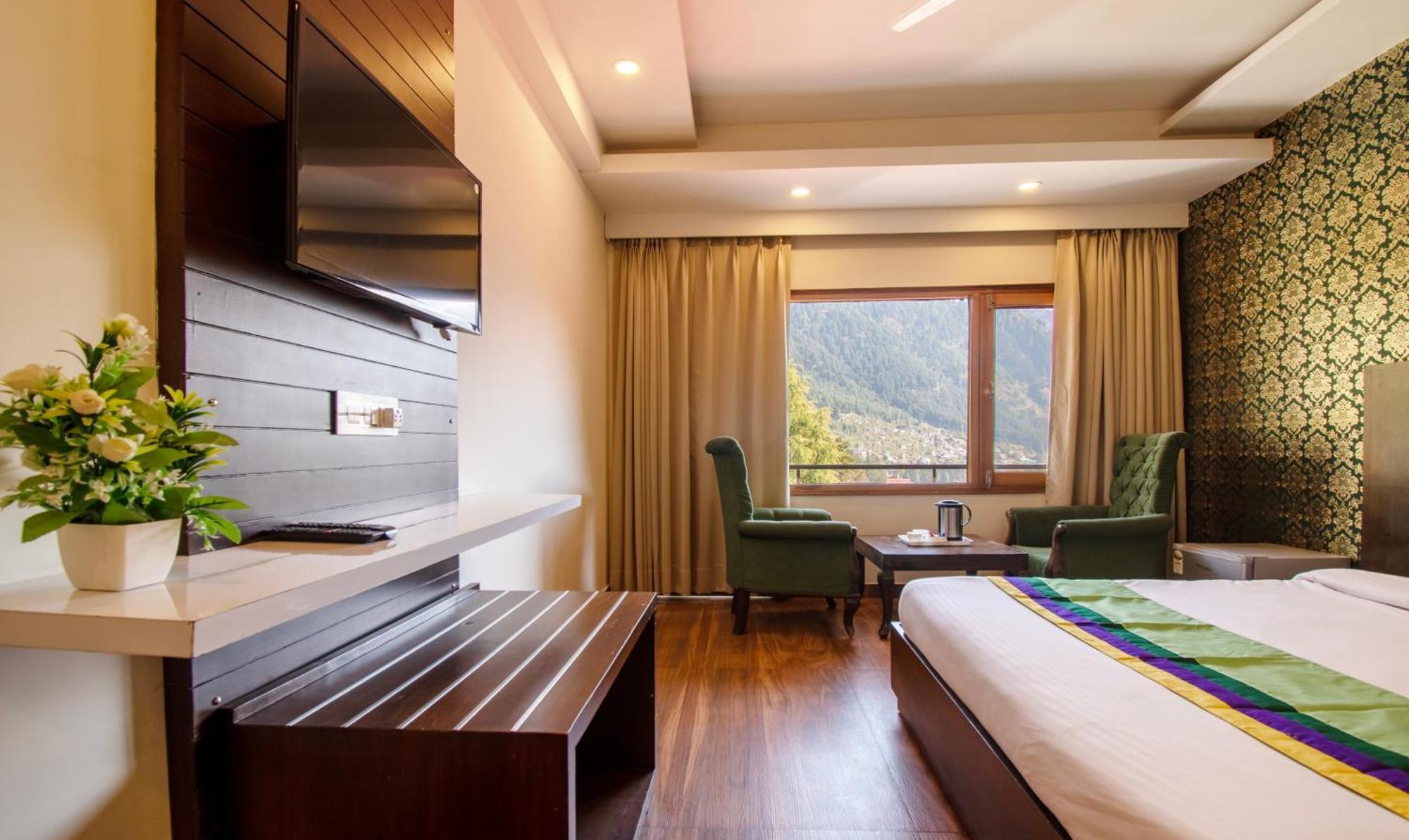 Hotel Ambika Residency, Near Hidimba Devi Temple Manāli Zewnętrze zdjęcie